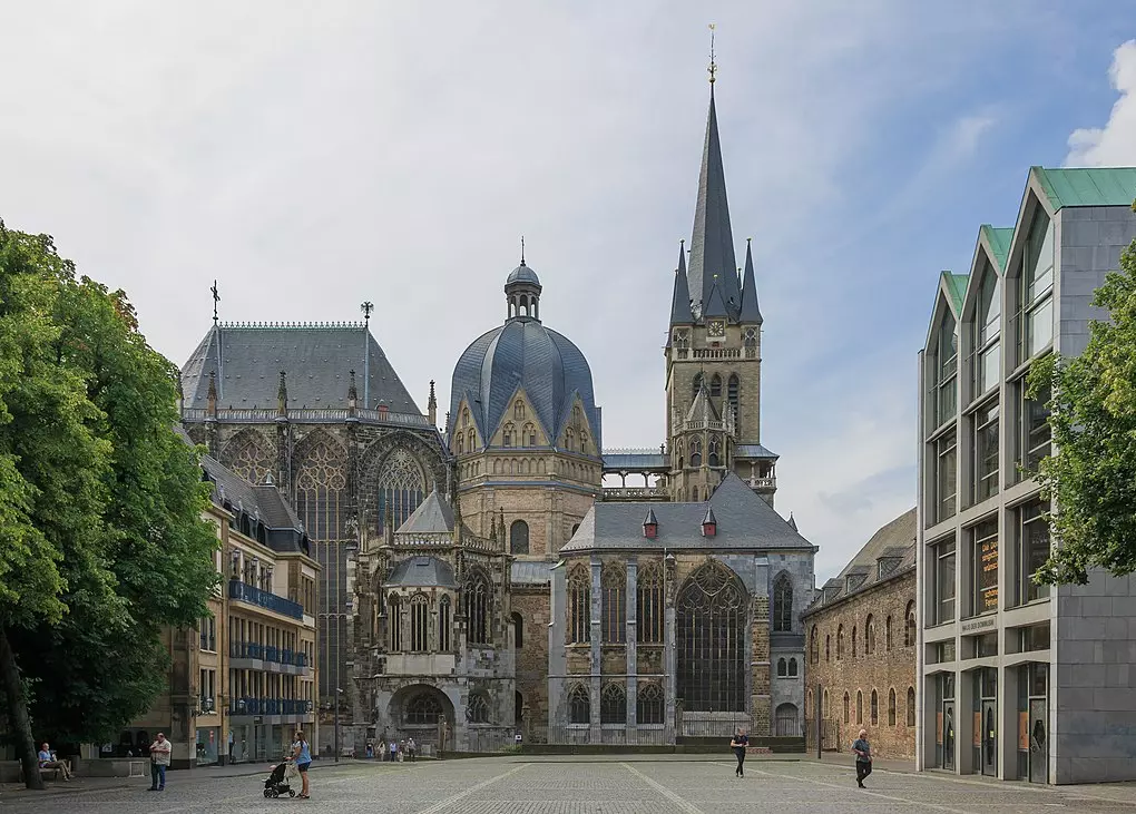 Cathédrale impériale d'Aix-la-Chapelle | Aachen.